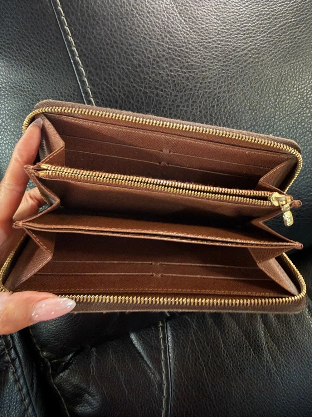 Louis Vuitton Monogram Zip Around Wallet in Brown and Tan
